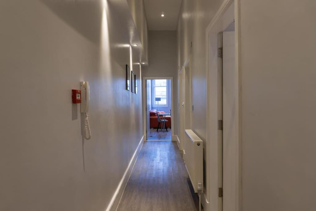 Spacious Apartment In City Centre - Free Parking Nottingham Zewnętrze zdjęcie