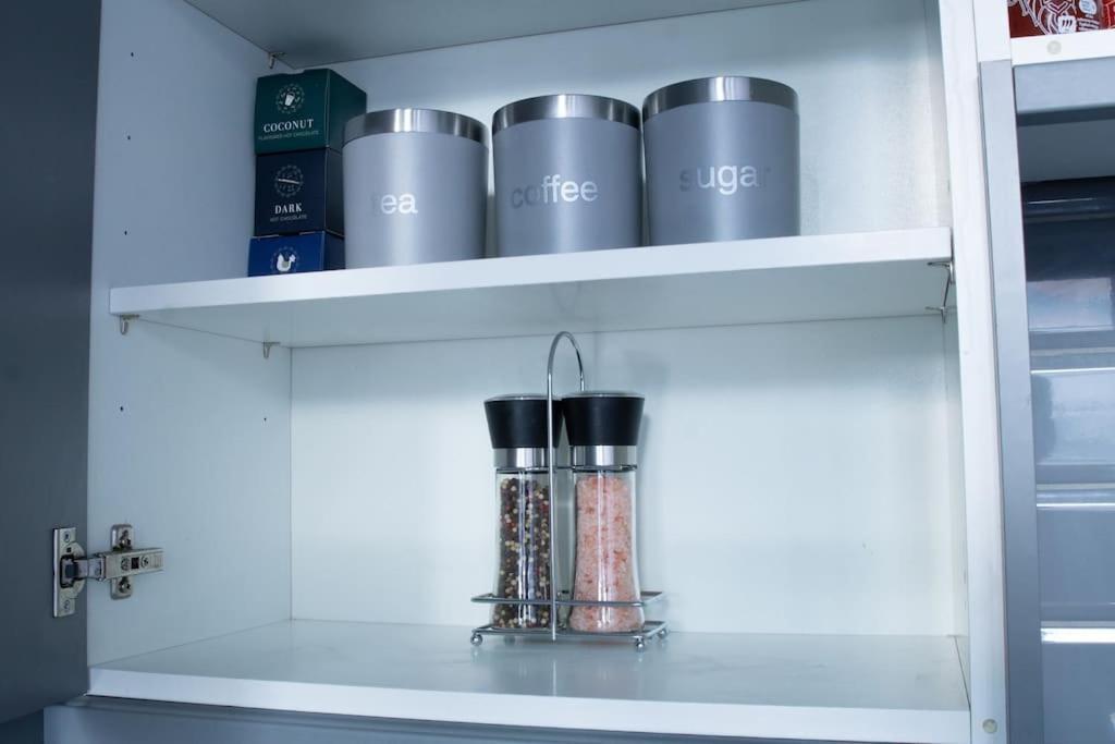 Spacious Apartment In City Centre - Free Parking Nottingham Zewnętrze zdjęcie